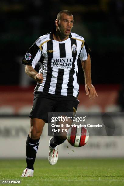 99 Simone Loria Stock Photos, High-Res Pictures, and Images - Getty Images