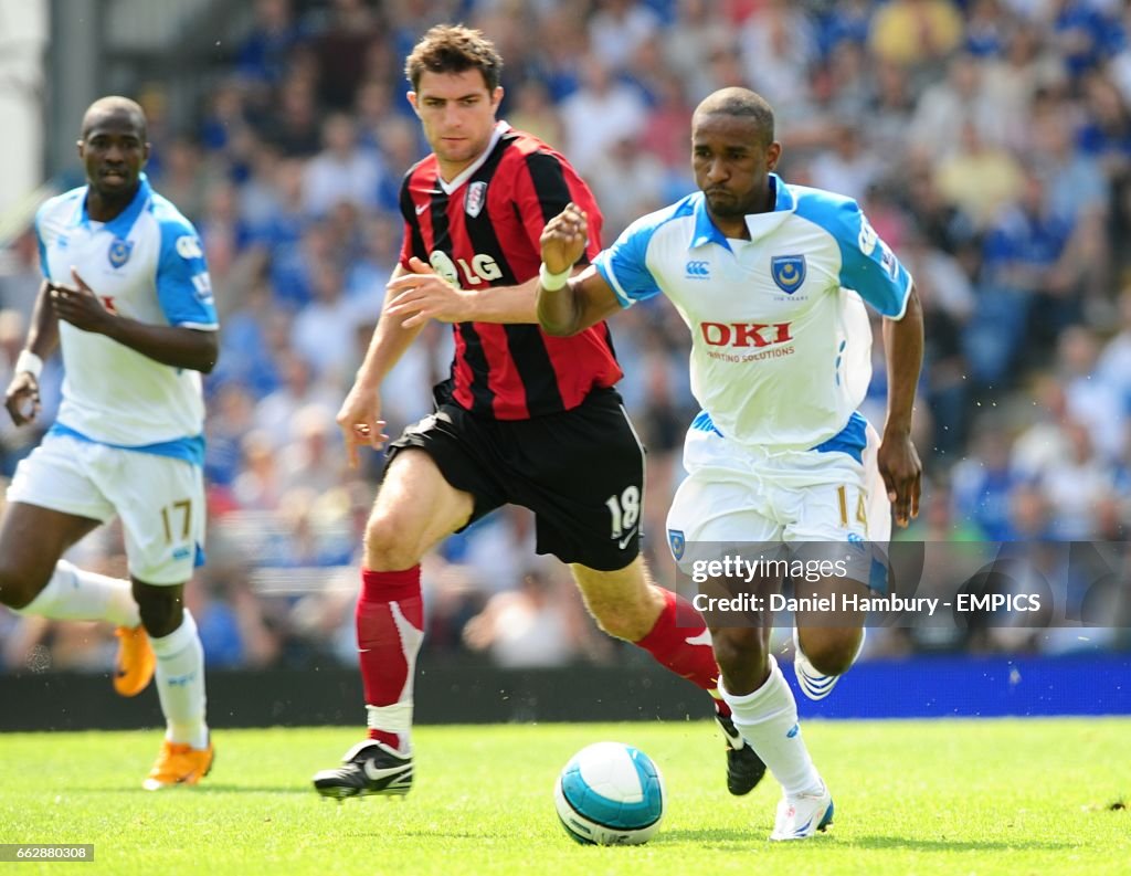 Soccer - Barclays Premier League - Portsmouth v Fulham - Fratton Park