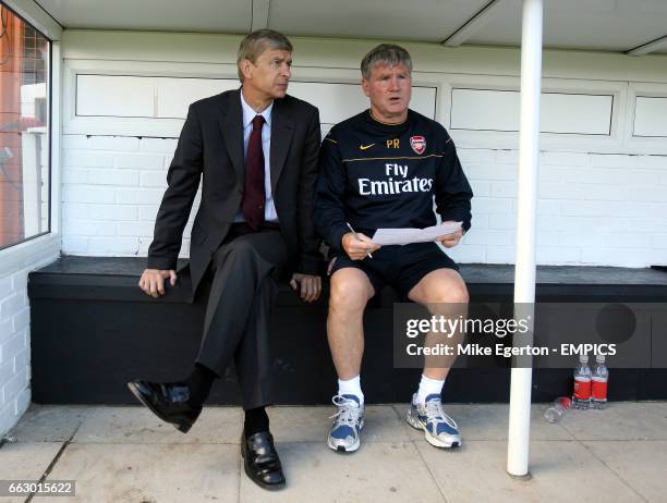 Pat Rice Assistant Manager 142 Coach Pat Rice Stock Photos, High-Res Pictures, and Images - Getty ...