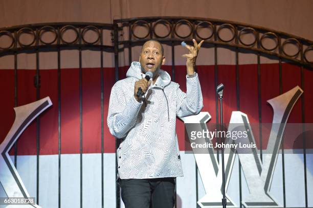 Actor/Comedian Mark Curry preforms onstage at The 'Great America Tour' at James L. Knight Center on March 31, 2017 in Miami, Florida.