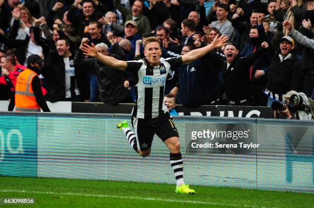 Matt Ritchie of Newcastle United celebrates after scoring Newcastle's second goal during the Sky Bet Championship match between Newcastle United and...