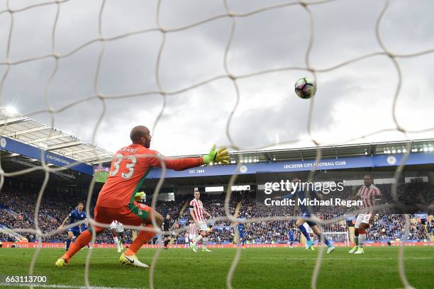 Jamie Vardy of Leicester City scores his sides second goal during the Premier League match between Leicester City and Stoke City at The King Power...