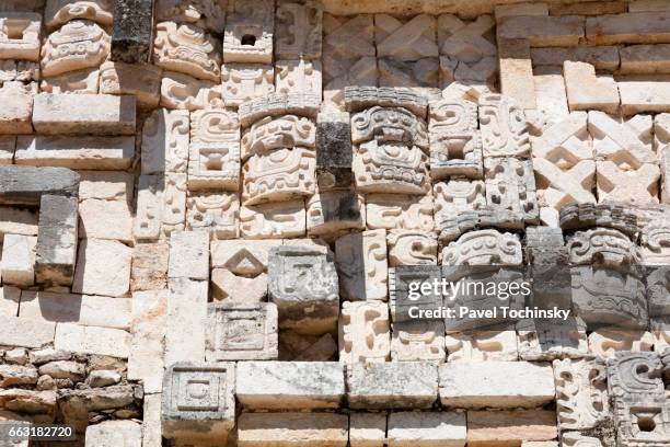 wall sculptures of the governor's palace, uxmal mayan site, mexico - präkolumbianische kunst stock-fotos und bilder