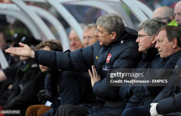 Pat Rice Assistant Manager 142 Coach Pat Rice Stock Photos, High-Res Pictures, and Images - Getty ...