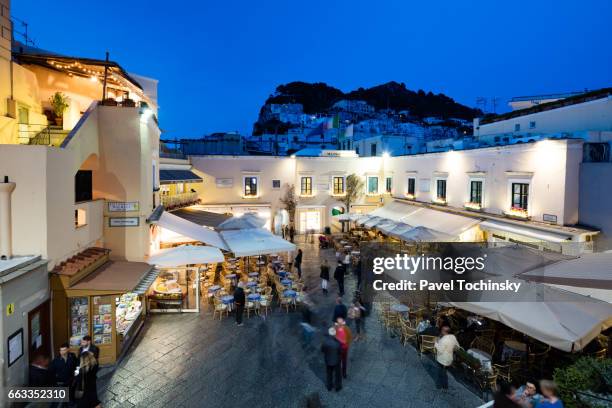 la piazatta square after sunset, capri, italy - isle of capri sunset stock pictures, royalty-free photos & images