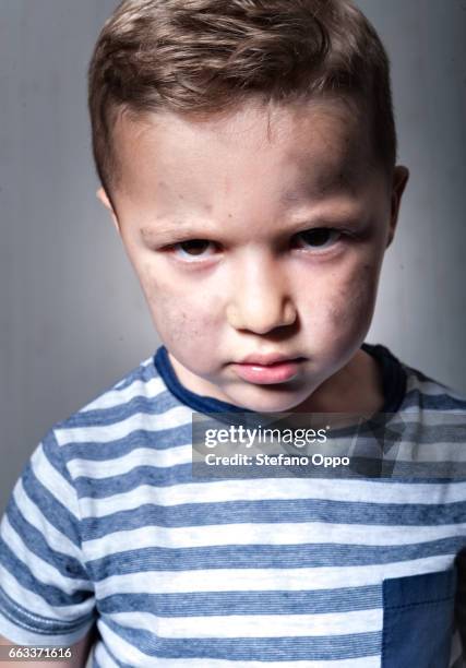 kid with dirty face - sfondo bianco stock pictures, royalty-free photos & images