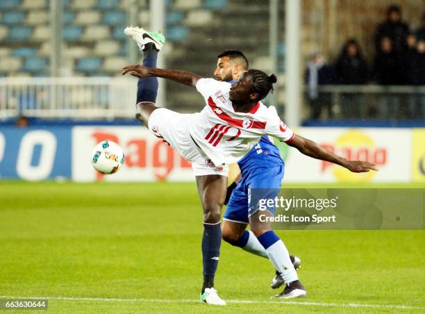 Eder of Lille during the French Ligue 1 match between Bastia and Lille at Stade Armand Cesari on April 1, 2017 in Bastia, France.