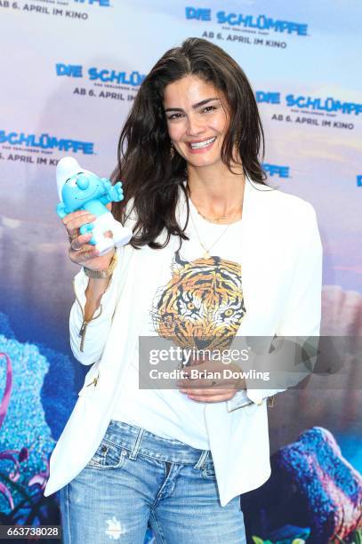 Shermine Shahrivar arrives at the "Die Schluempfe - Das verlorene Dorf' Berlin premiere at Sony Centre on April 2, 2017 in Berlin, Germany.