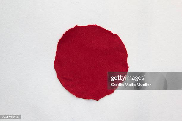 full frame shot of japanese flag - japanische flagge stock-grafiken, -clipart, -cartoons und -symbole