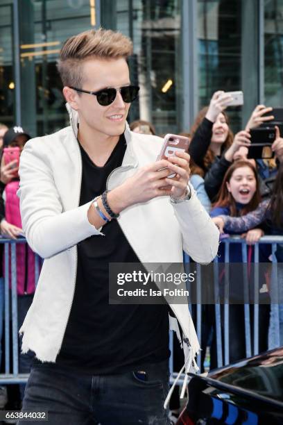Influencer and youtubestar Julian Classen during the 'Die Schluempfe - Das verlorene Dorf' premiere at Sony Centre on April 2, 2017 in Berlin,...