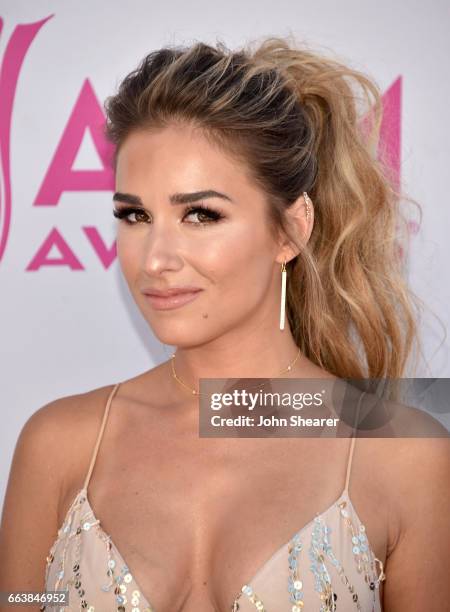 Singer Jessie James Decker attends the 52nd Academy Of Country Music Awards at Toshiba Plaza on April 2, 2017 in Las Vegas, Nevada.