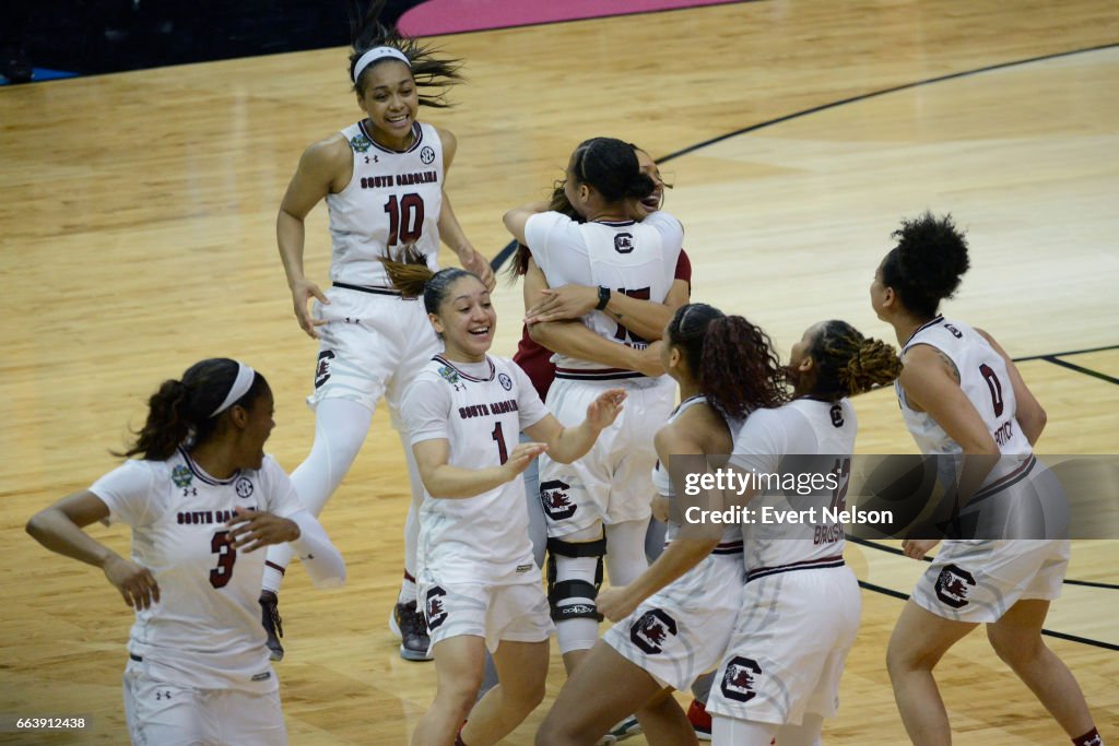 NCAA Women's Final Four - Semifinals
