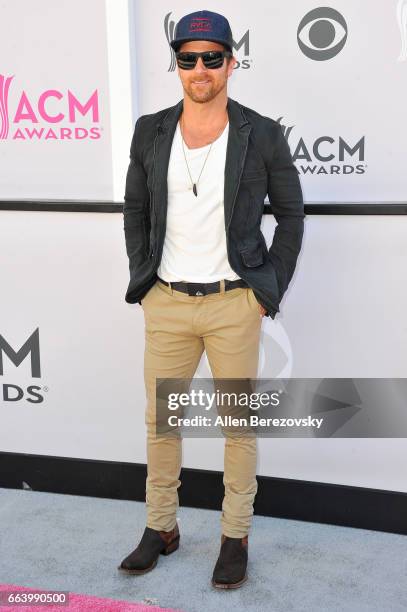 Singer-songwriter Kip Moore arrives at the 52nd Academy Of Country Music Awards on April 2, 2017 in Las Vegas, Nevada.