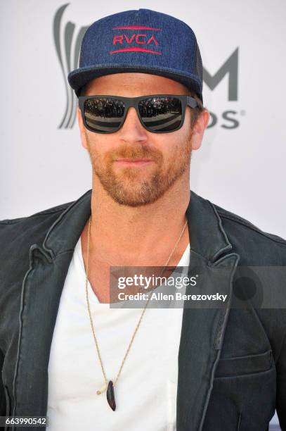 Singer-songwriter Kip Moore arrives at the 52nd Academy Of Country Music Awards on April 2, 2017 in Las Vegas, Nevada.