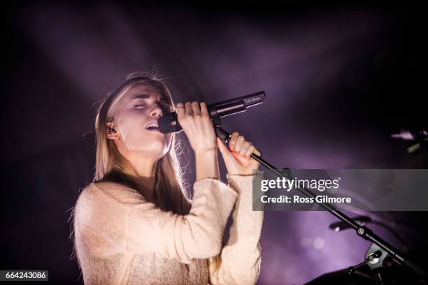 Hannah Reid of London Grammar performs onstage at Oran Mor on April 3, 2017 in Glasgow, United Kingdom.