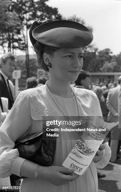 Ladies Enjoying the Leopardstown Races, Leopardstown, Dublin, circa June 1986 .