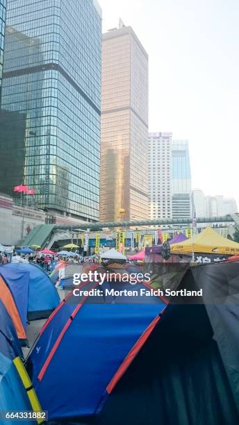umbrella revolution - protestas de ocupación fotografías e imágenes de stock