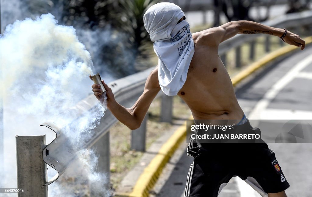 VENEZUELA-CRISIS-OPPOSITION-PROTEST