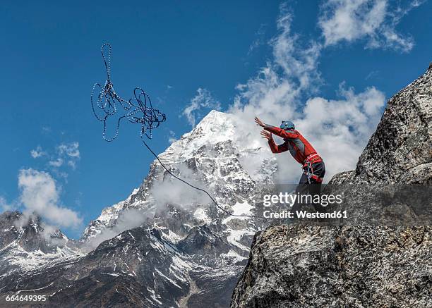 Throwing Back Rope 168 Throwing Rope Climbing Stock Photos, High-Res Pictures, and Images ...