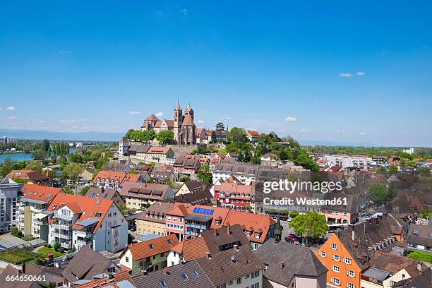 germany, baden-wuerttemberg, breisach, old town, view to breisach minster - breisach stock pictures, royalty-free photos & images