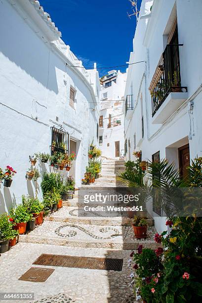 spain, andalusia, frigiliana, typical alley - frigiliana stock pictures, royalty-free photos & images