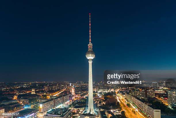 germany, berlin, view to television tower at night - berlin tower stock pictures, royalty-free photos & images