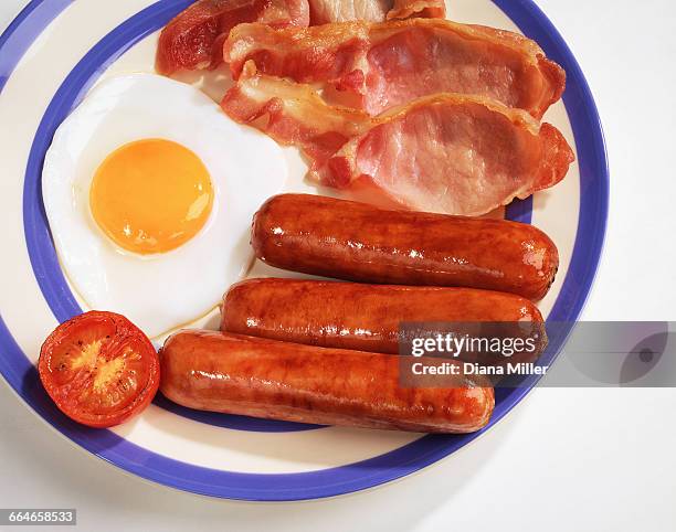 full english breakfast, close-up - full english breakfast stock pictures, royalty-free photos & images
