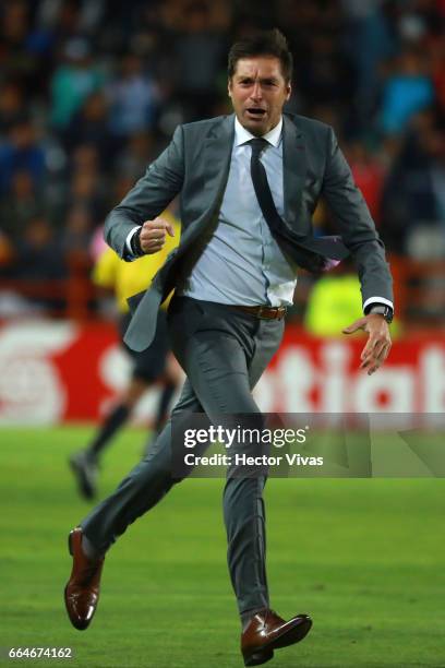 Diego Alonso coach of Pachuca celebrates after winning the semifinals second leg match between Pachuca and FC Dallas as part of the CONCACAF...