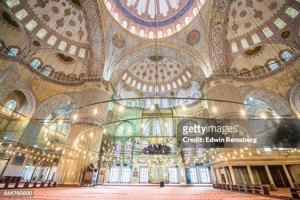 prayer space - blue mosque stock-fotos und bilder
