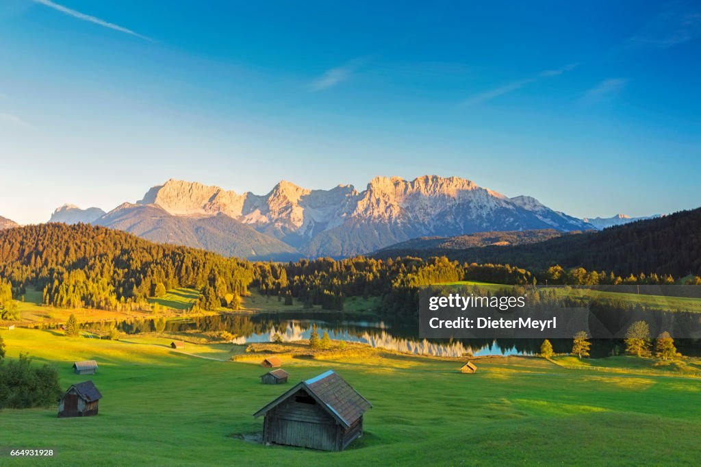 Geroldsee al atardecer, Garmisch Patenkirchen, Alpes