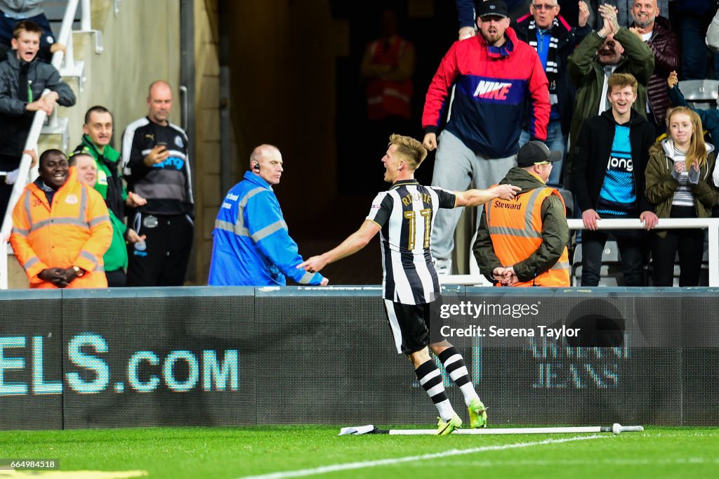 Newcastle United v Burton Albion - Sky Bet Championship