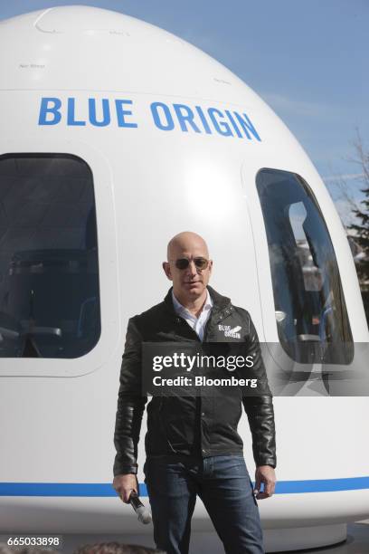 Jim Bezos 522 Jeff Bezos Blue Origin Photos & High Res Pictures - Getty Images