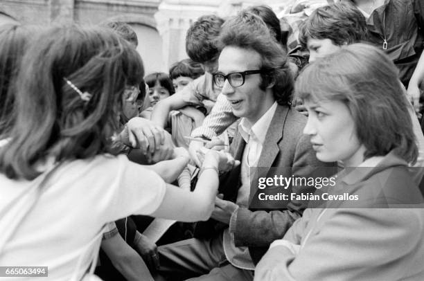Roberto Benigni and French actress Dominique Laffin star together in the 1979 Italian film, Chiedo Asilo. The film, directed by Marco Ferreri and...