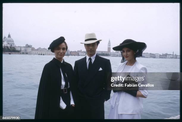 Actors Barbara Cupisti, Franco Branciaroli and Stefania Sandrelli with the city of Venice in the background in a scene from the movie "The Key",...