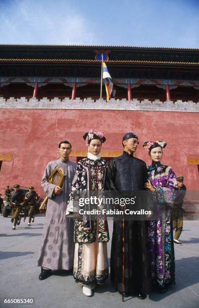 Actor John Lone, from Hong Kong, interprets the role of the Chinese Emperor Pu Yi as an adult, while Chinese actress Joan Chen plays his wife Wan...