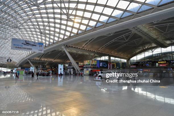 internal of guangzhou south railway station, china - guangzhou south station stock pictures, royalty-free photos & images