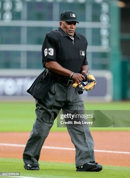 Umpire Laz Diaz takes the field against the Seattle Mariners and Houston Astros at Minute Maid Park on April 4, 2017 in Houston, Texas.