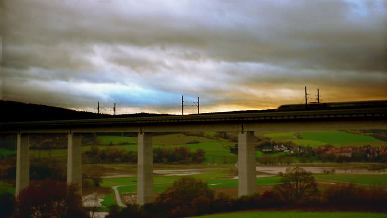 Radroachhd Train Video 62 High Speed Train Silhouette Stock Videos, Footage, & 4K Video Clips ...