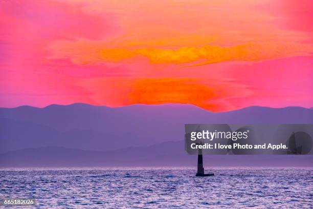 spring sunset color - 波 foto e immagini stock