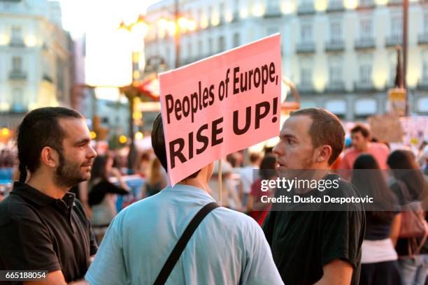 The camped demonstrators in the different cities of Spain did not withdraw after the May 22 elections, but instead have decided to stay a while...