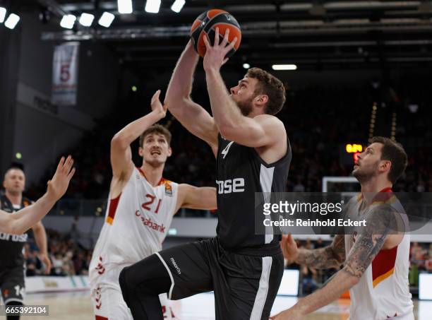 Nicolo Melli, #4 of Brose Bamberg competes withTibor Pleiss, #21 of Galatasaray Odeabank Istanbul in action during the 2016/2017 Turkish Airlines...