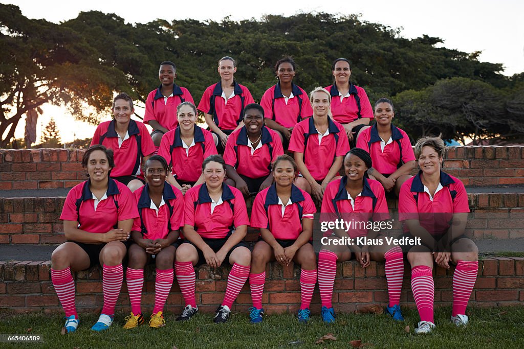 Female Group Rugby Group Photo Of Womens Rugby Team High-Res Stock Photo - Getty Images
