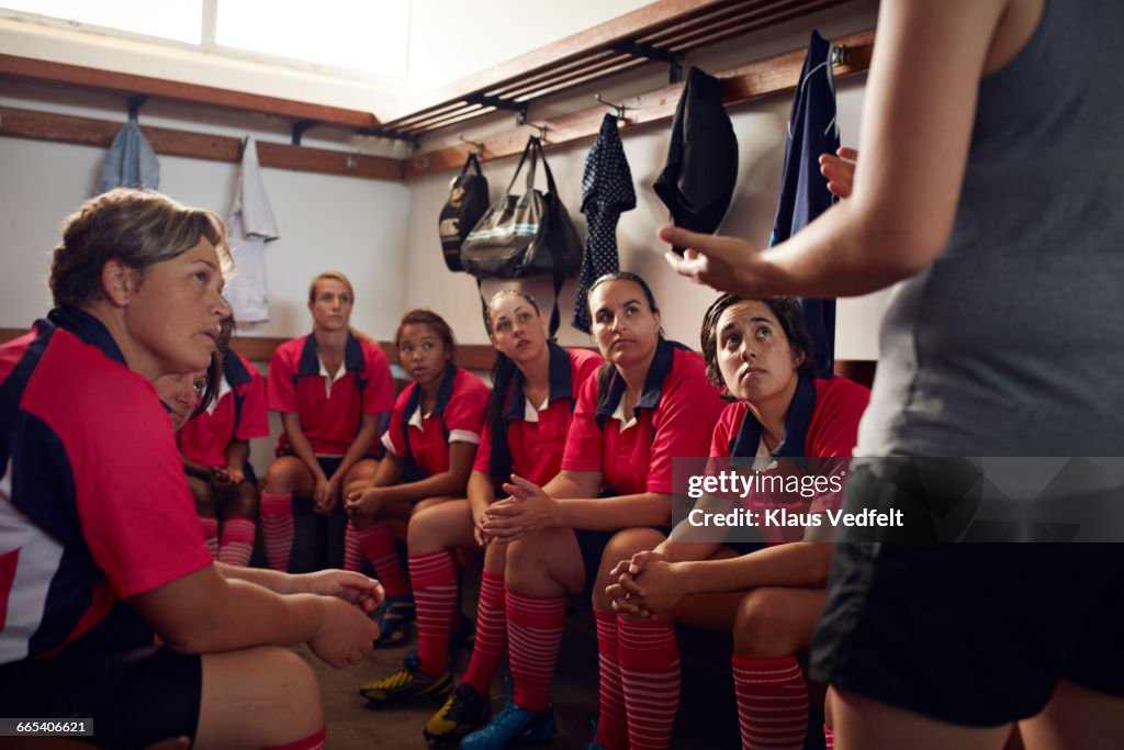 Pre Game Rugby Coach Prepping Rugby Team Before Game High-Res Stock Photo - Getty Images