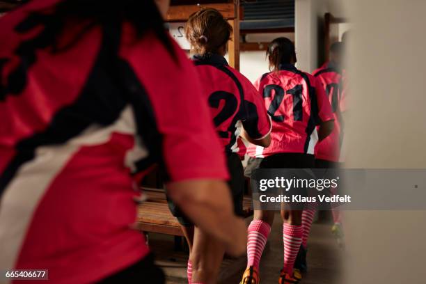 rugby team running out of changing room - strip stock-fotos und bilder