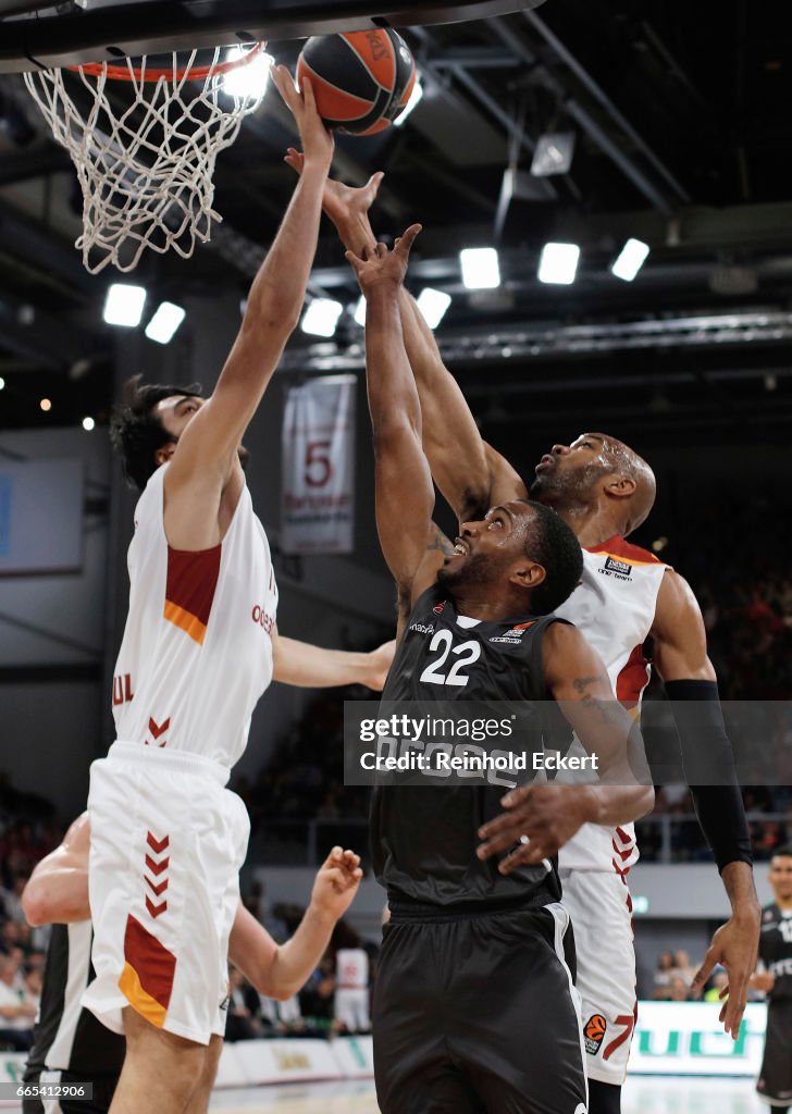 Brose Bamberg v Galatasaray Odeabank Istanbul 2016/2017 Turkish Airlines EuroLeague