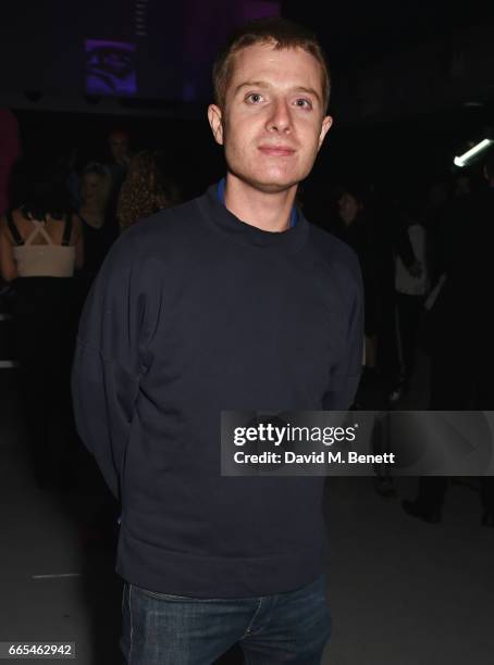 Dominic R. Jones 5 353 photos et images haute résolution de Dominic Jones - Getty Images
