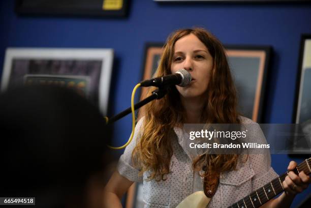 Sharon Reed Singer Sharon Reed Photos and Premium High Res Pictures - Getty Images