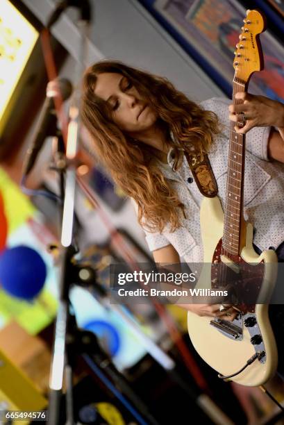 Sharon Reed Singer Sharon Reed Photos and Premium High Res Pictures - Getty Images
