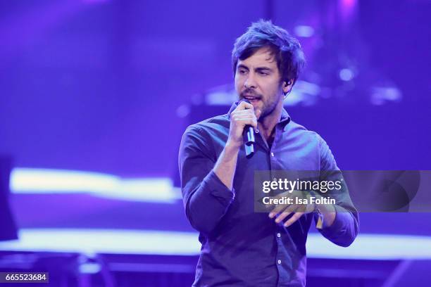 German singer Max Giesinger performs during the Echo award show on April 6, 2017 in Berlin, Germany.