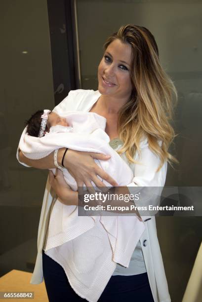 Rubin Kazan football player Sergio Sanchez's wife the model Elisabeth Reyes presents her newborn child at Quiron hospital on April 6, 2017 in Malaga,...
